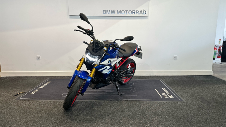 BMW G310 R ABS
